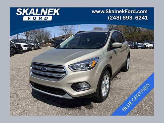 Certified 2017 Ford Escape SE w/ Equipment Group 201A image 1