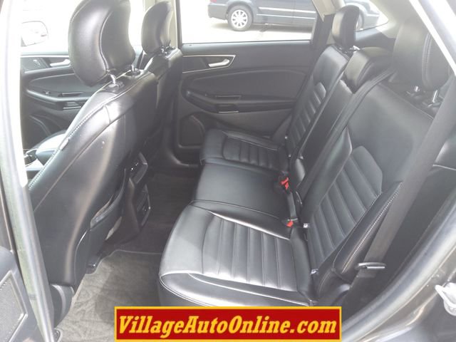 Used 2017 Ford Edge SEL w/ Equipment Group 201A AWD/4WD image 31