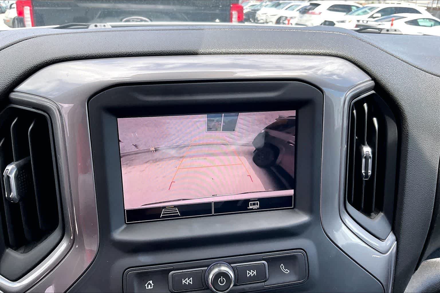 Used 2022 Chevrolet Silverado 1500 Custom RWD image 26