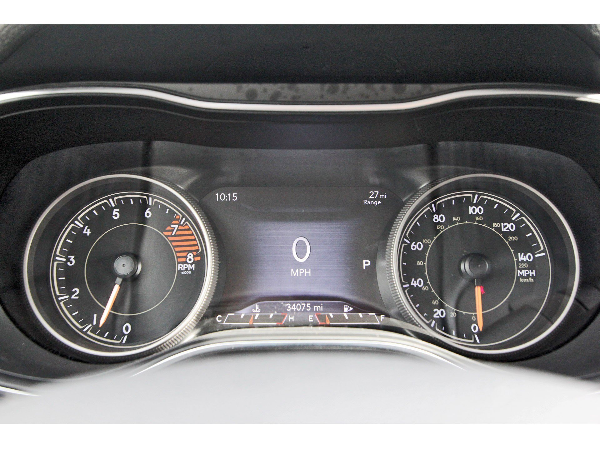 Used 2019 Jeep Cherokee Limited w/ Luxury Group image 16