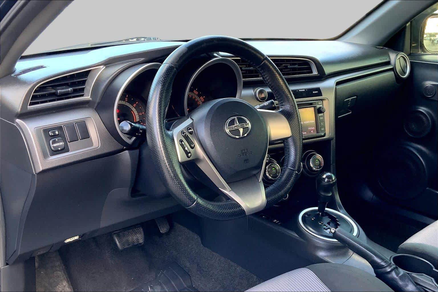 Used 2015 Scion tC FWD image 16
