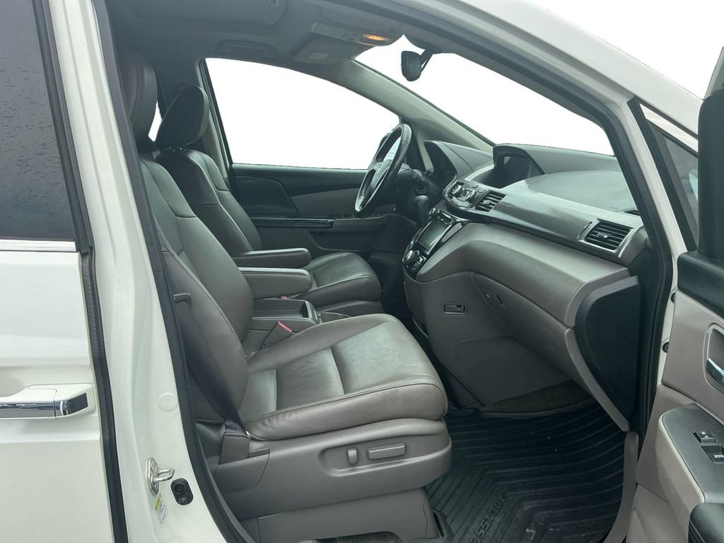 Used 2015 Honda Odyssey EX-L image 22