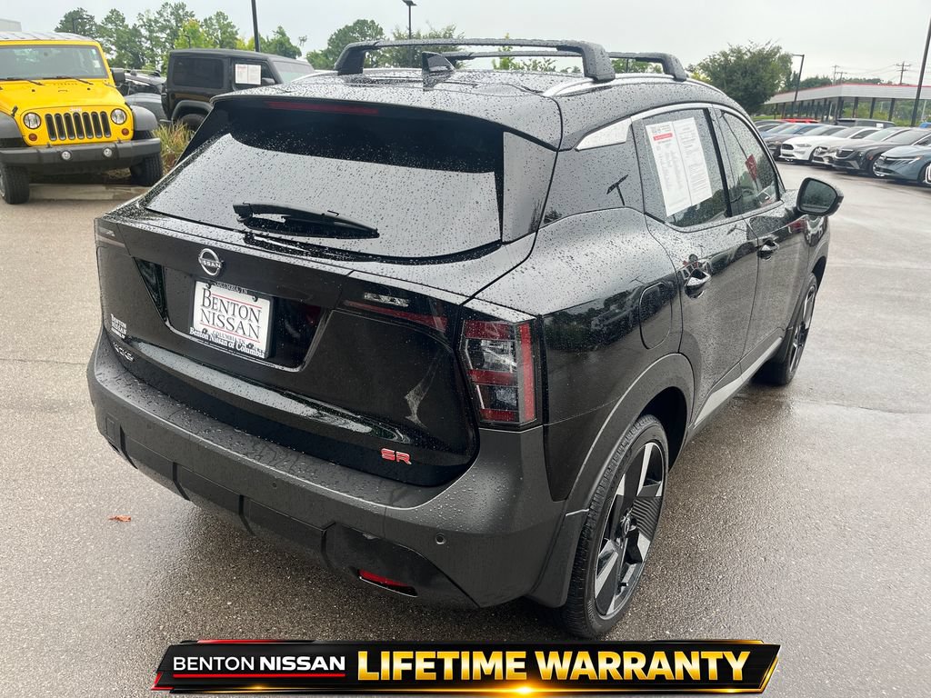 Used 2026 Nissan Kicks SR FWD image 7