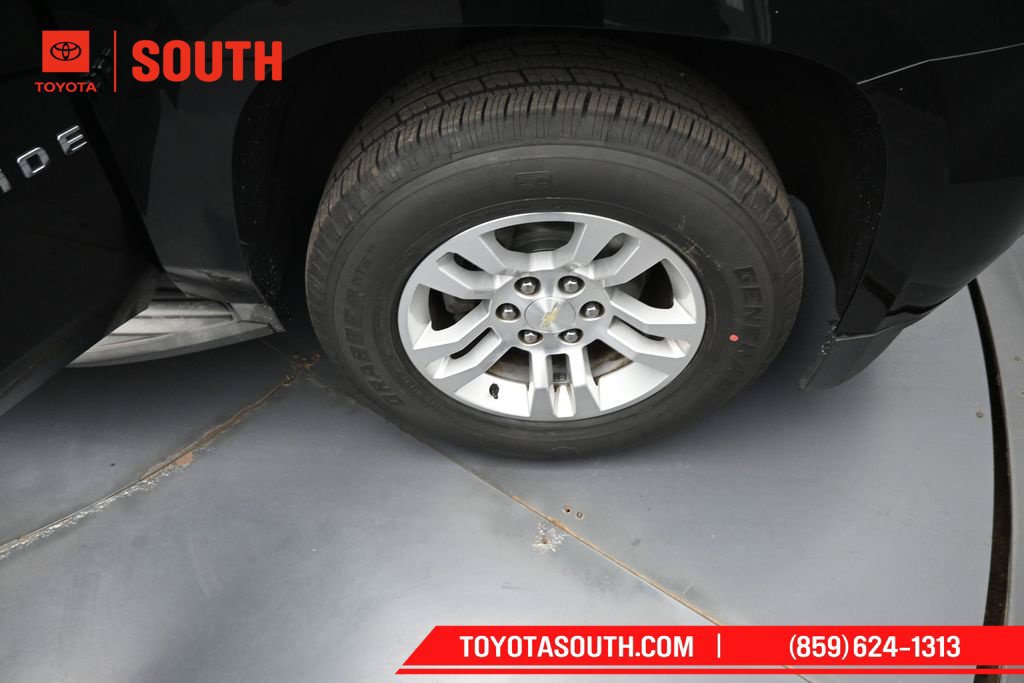 Used 2016 Chevrolet Tahoe LT w/ Luxury Package AWD/4WD image 35