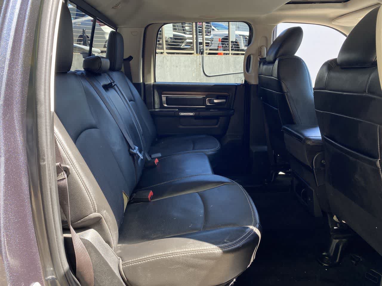 Used 2014 RAM 1500 Laramie w/ Convenience Group AWD/4WD image 16