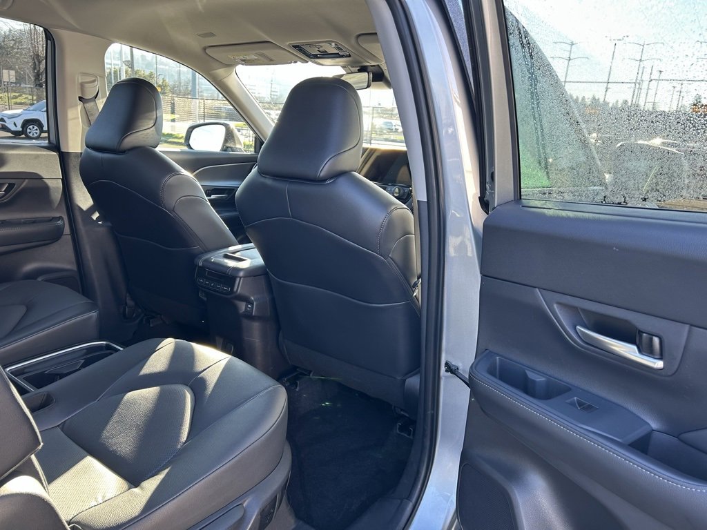 Certified 2025 Toyota Grand Highlander AWD image 14