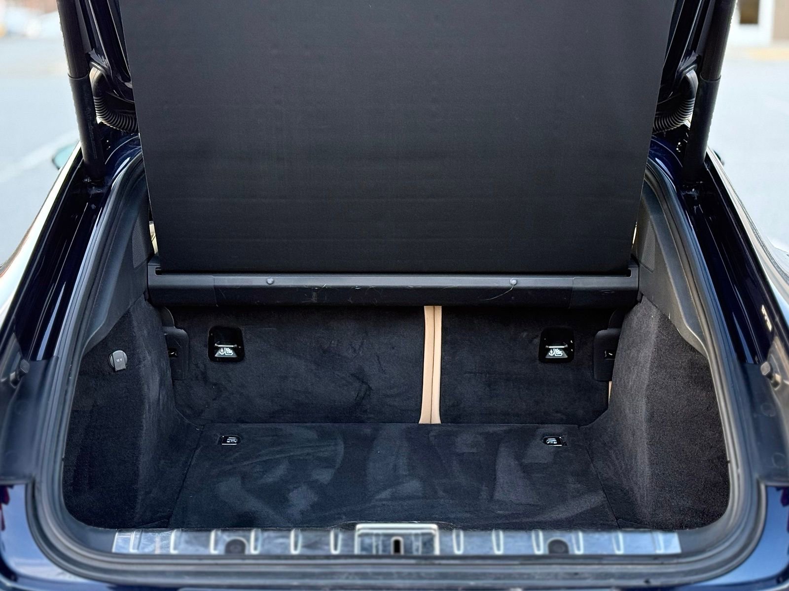 Used 2018 Porsche Panamera 4S image 48