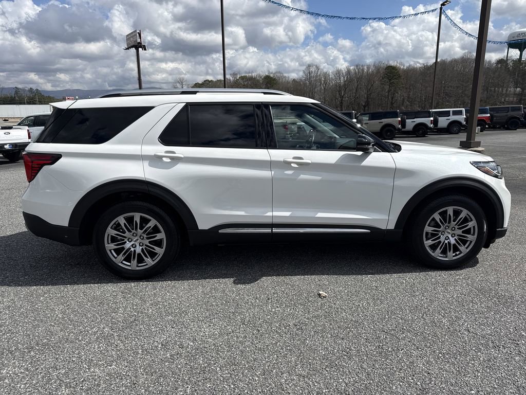 Used 2025 Ford Explorer Platinum image 8
