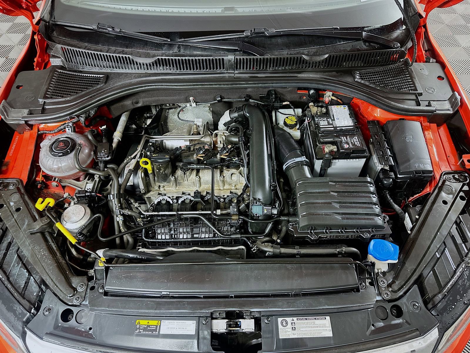 Used 2019 Volkswagen Jetta R-Line FWD image 29