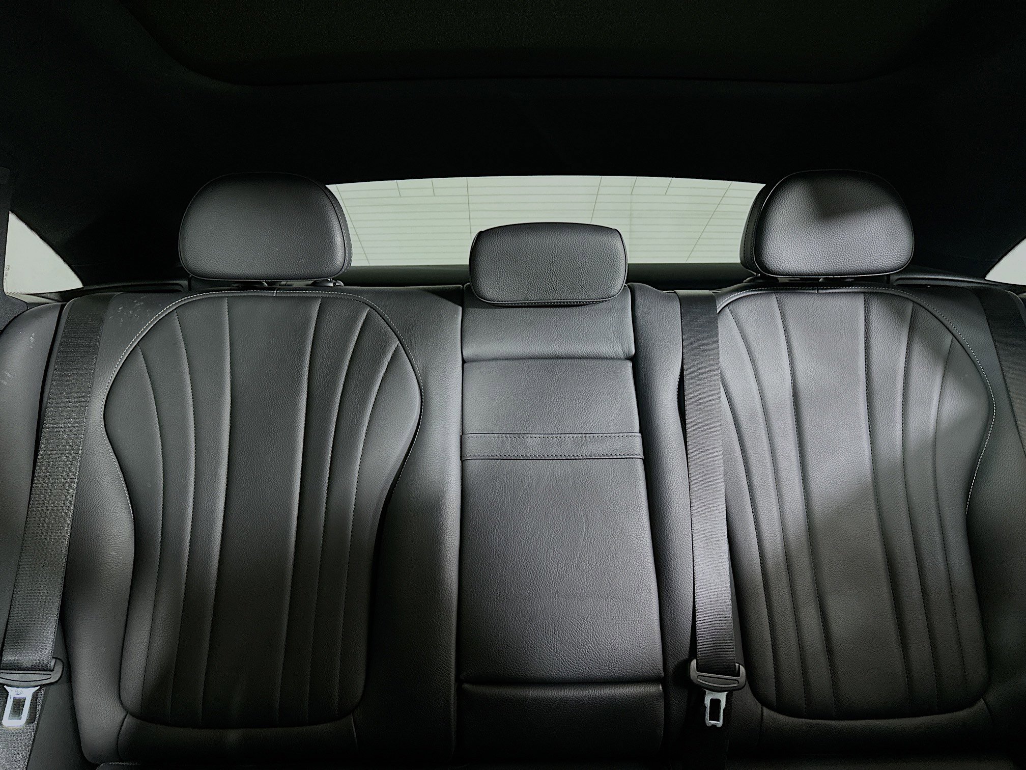 Used 2023 Mercedes-Benz EQE 500 4MATIC Sedan image 30