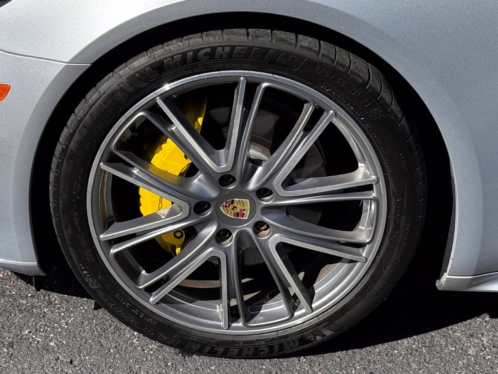 Used 2018 Porsche Panamera 4S AWD/4WD image 14