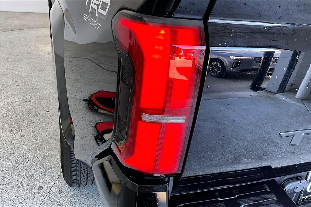 Used 2025 Toyota Tacoma TRD Sport RWD image 40