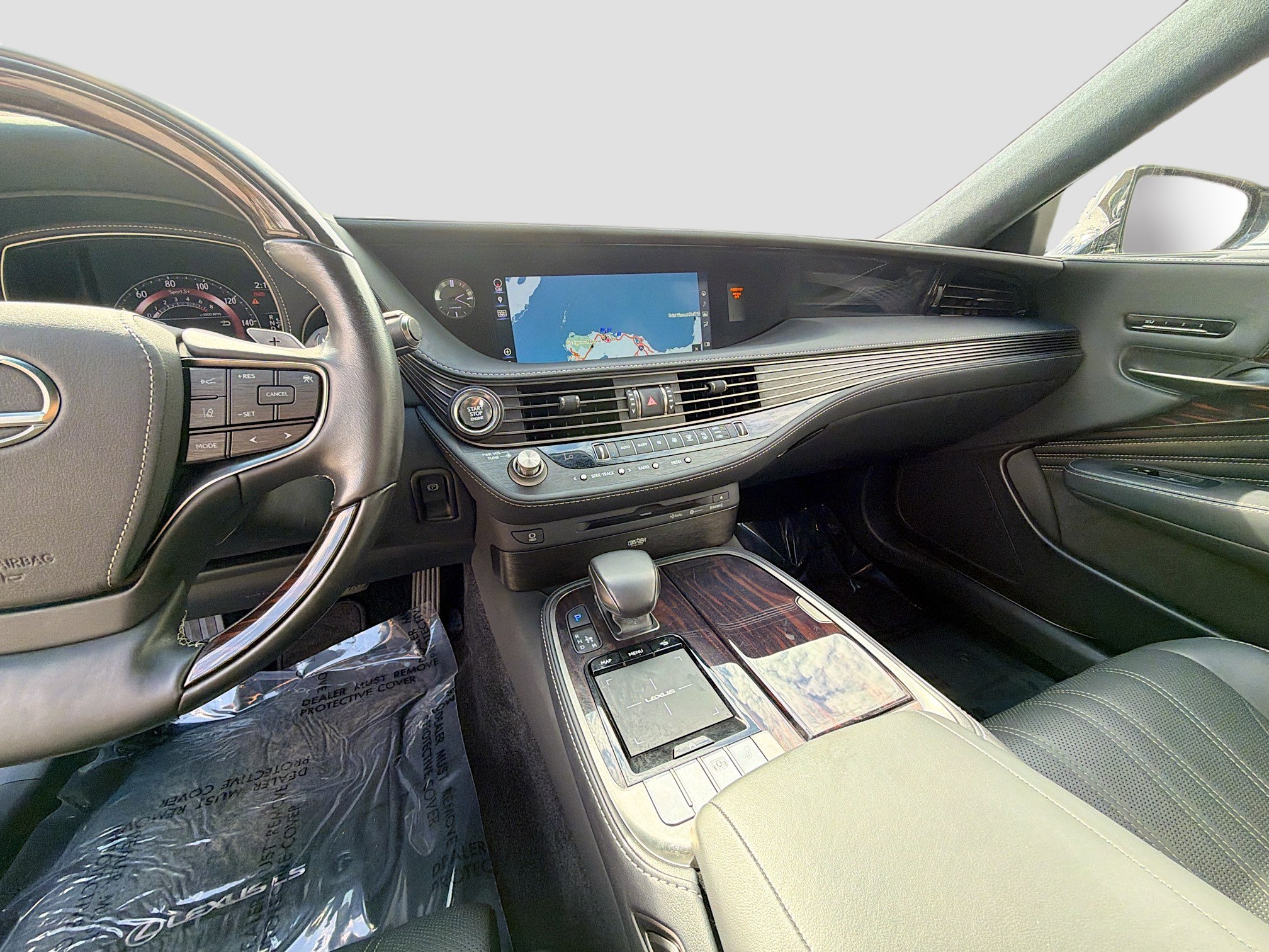 Used 2019 Lexus LS 500 AWD image 26