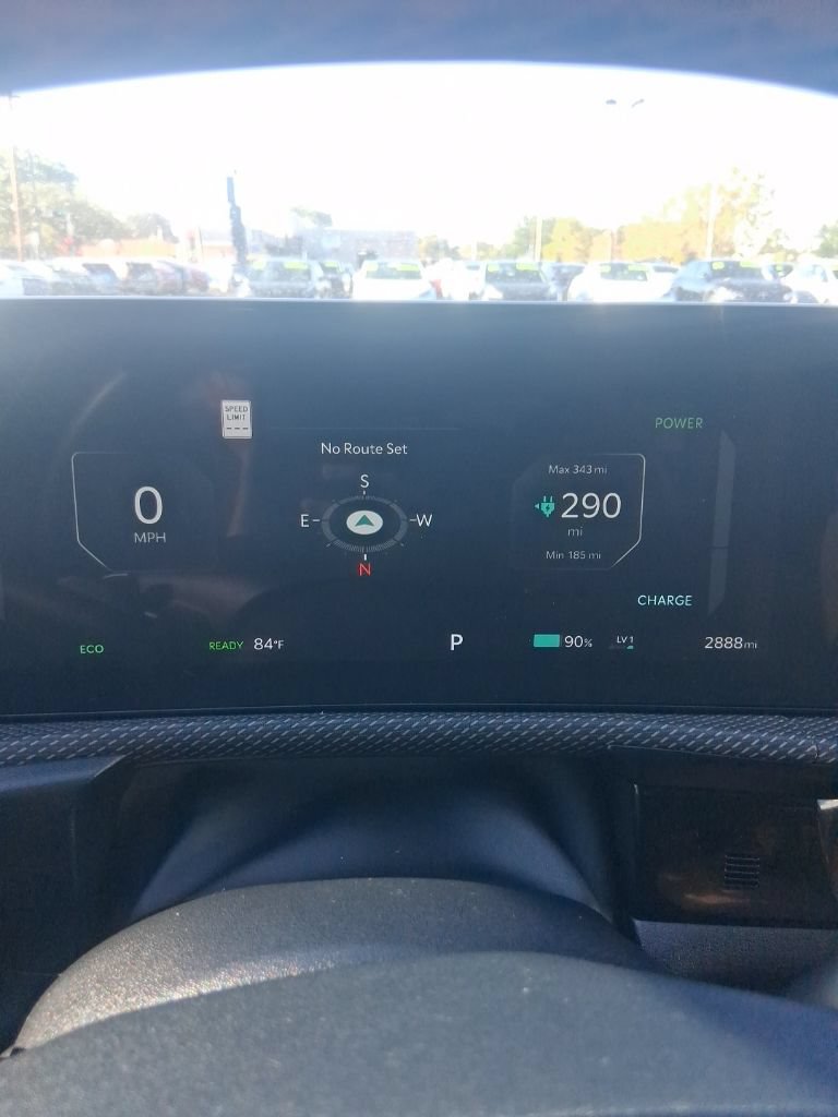 Used 2025 Kia EV6 Wind RWD image 21