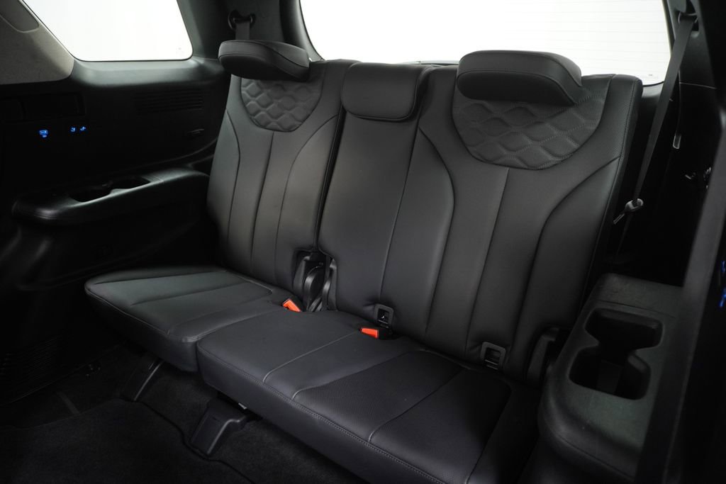 Used 2022 Hyundai Palisade Limited w/ Cargo Package image 22