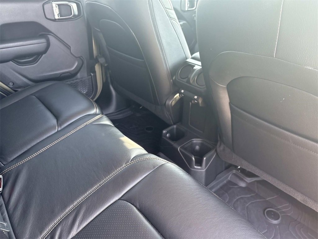 New 2025 Jeep Wrangler Sport S image 15