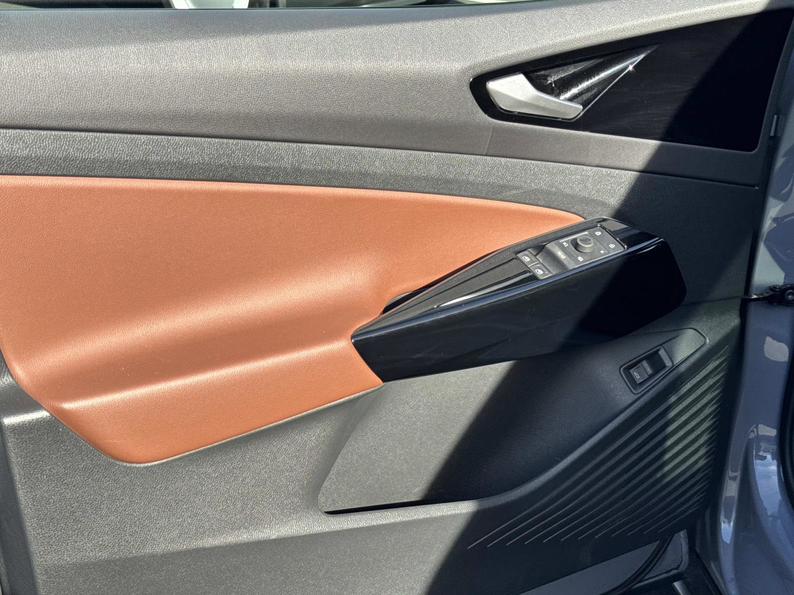 Certified 2022 Volkswagen ID.4 Pro S image 13