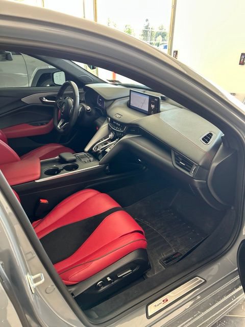 Used 2025 Acura TLX Type S AWD/4WD image 19