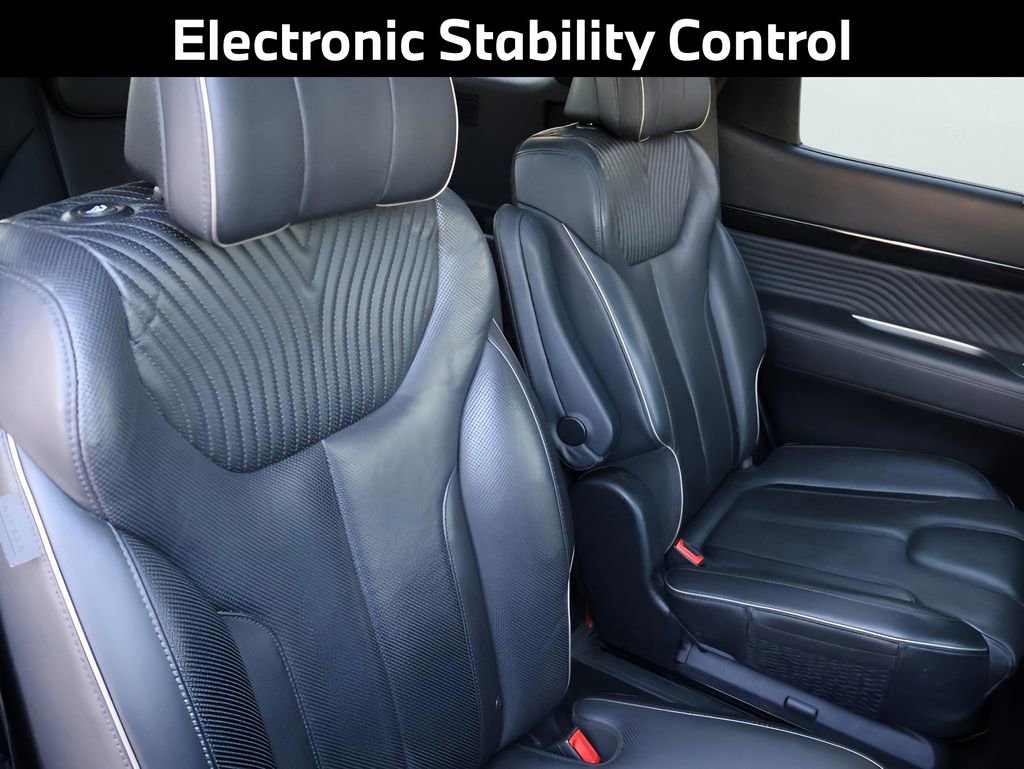 Used 2023 Hyundai Palisade Calligraphy image 15