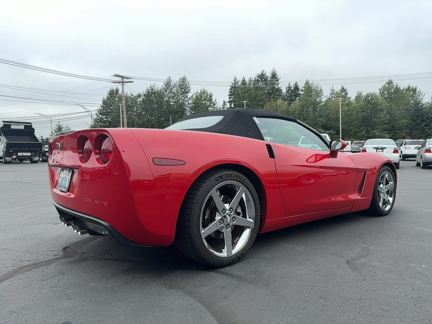 Used 2005 Chevrolet Corvette Convertible w/ Preferred Equipment Group RWD image 4