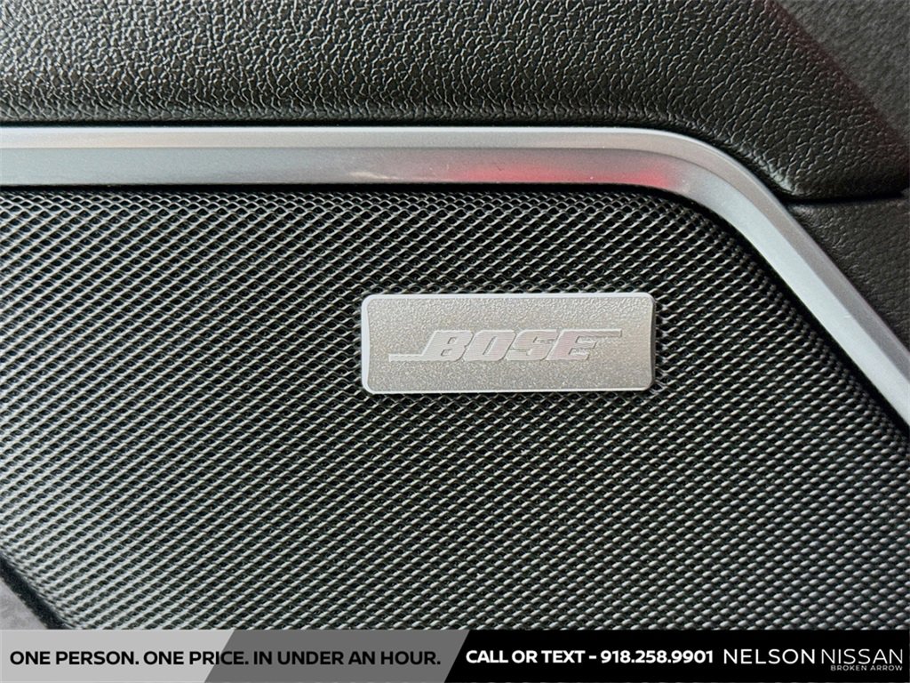 Used 2024 GMC Sierra 2500 SLT w/ SLT Premium Package image 19