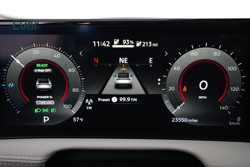 Used 2024 Nissan Ariya AWD image 7