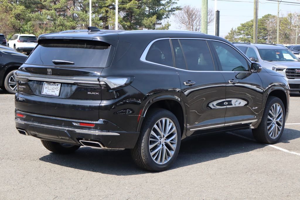 New 2026 Buick Enclave Avenir w/ Super Cruise Package image 7