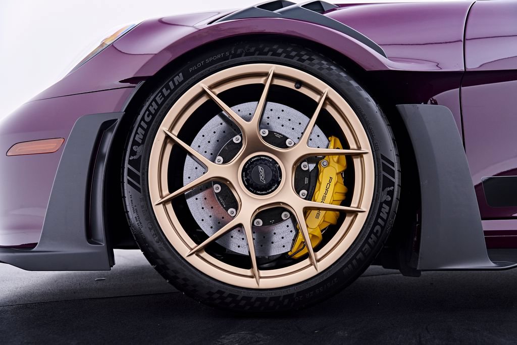 Used 2025 Porsche 911 GT3 RS RWD image 3