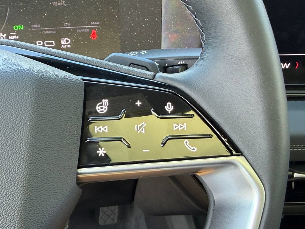 New 2025 Audi A6 e-tron Premium RWD image 17