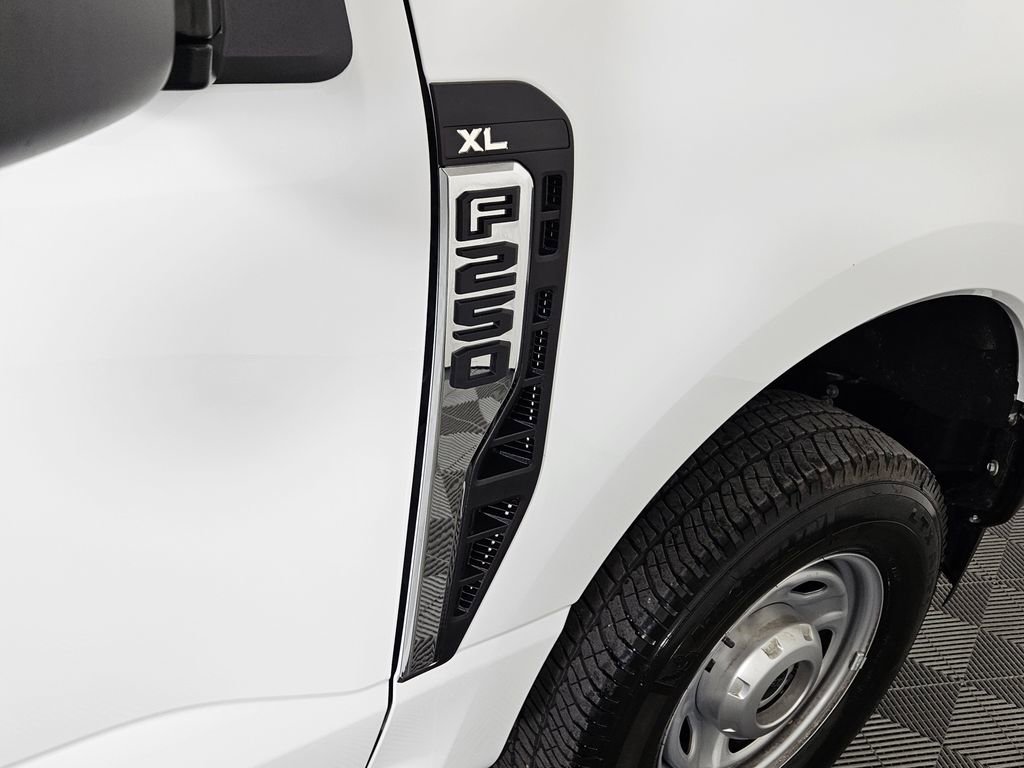 Used 2026 Ford F250 XL image 7