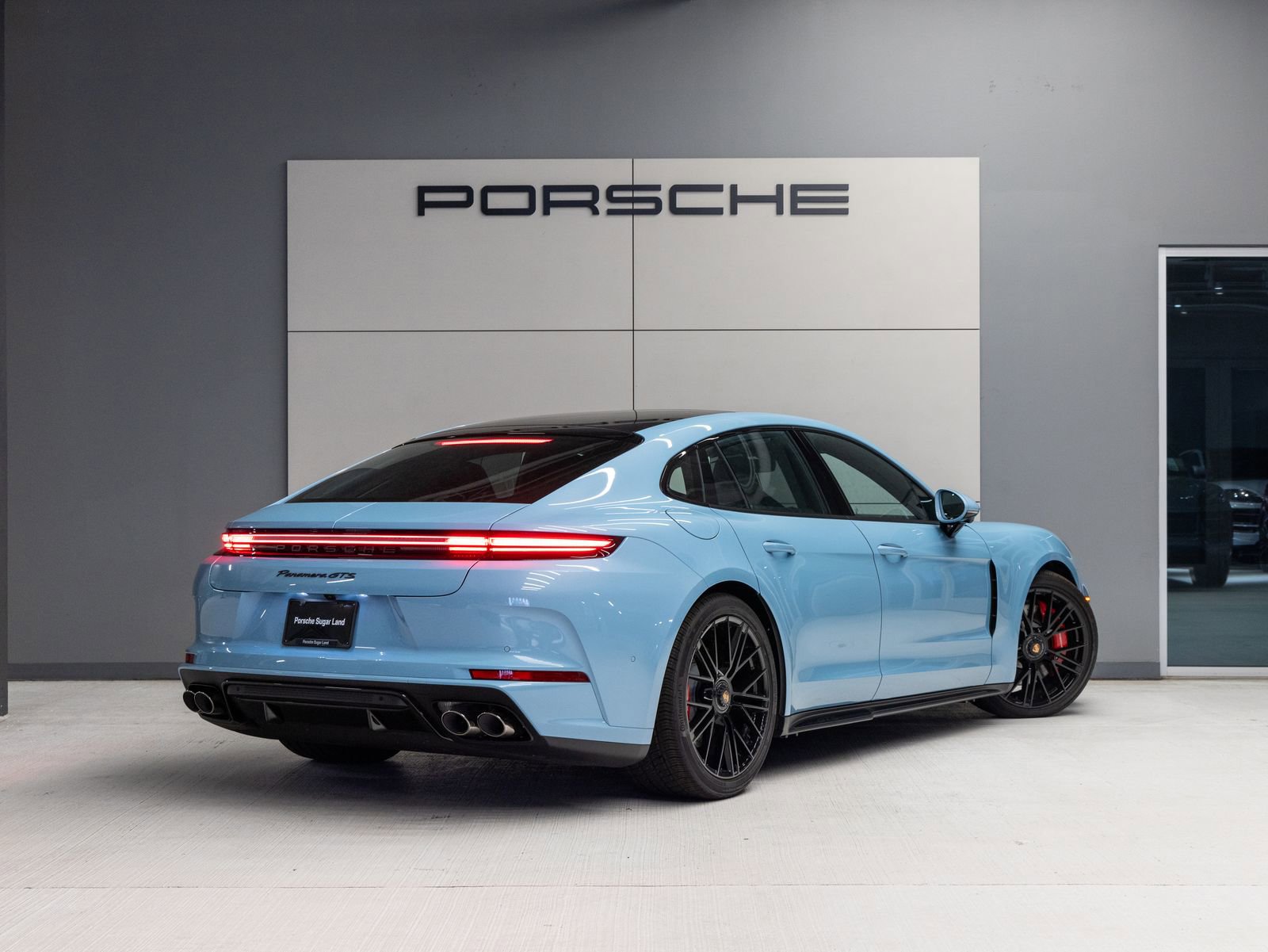 New 2026 Porsche Panamera GTS image 7