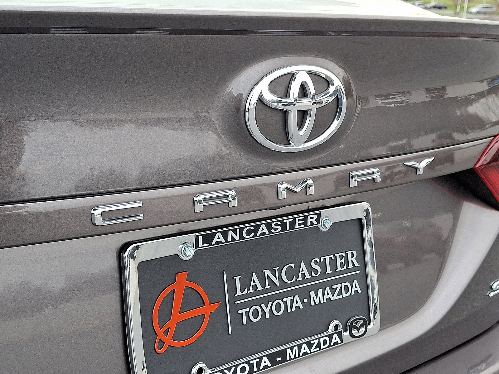 Used 2024 Toyota Camry SE FWD image 29