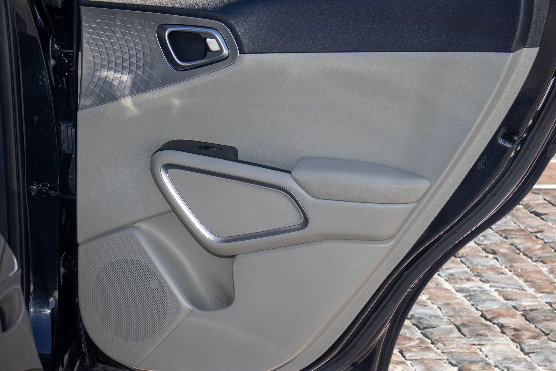 Used 2023 Kia Soul LX image 12