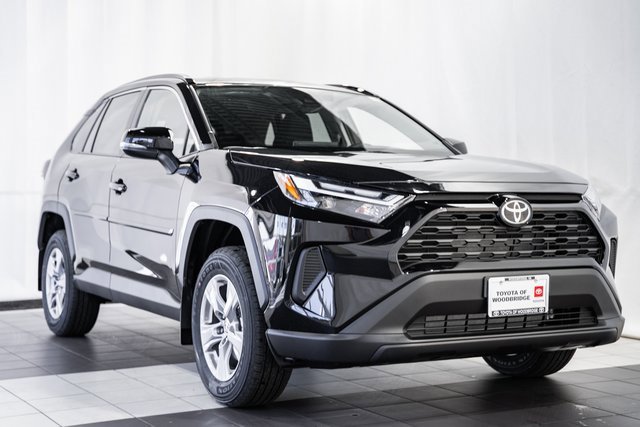 New 2025 Toyota RAV4 XLE