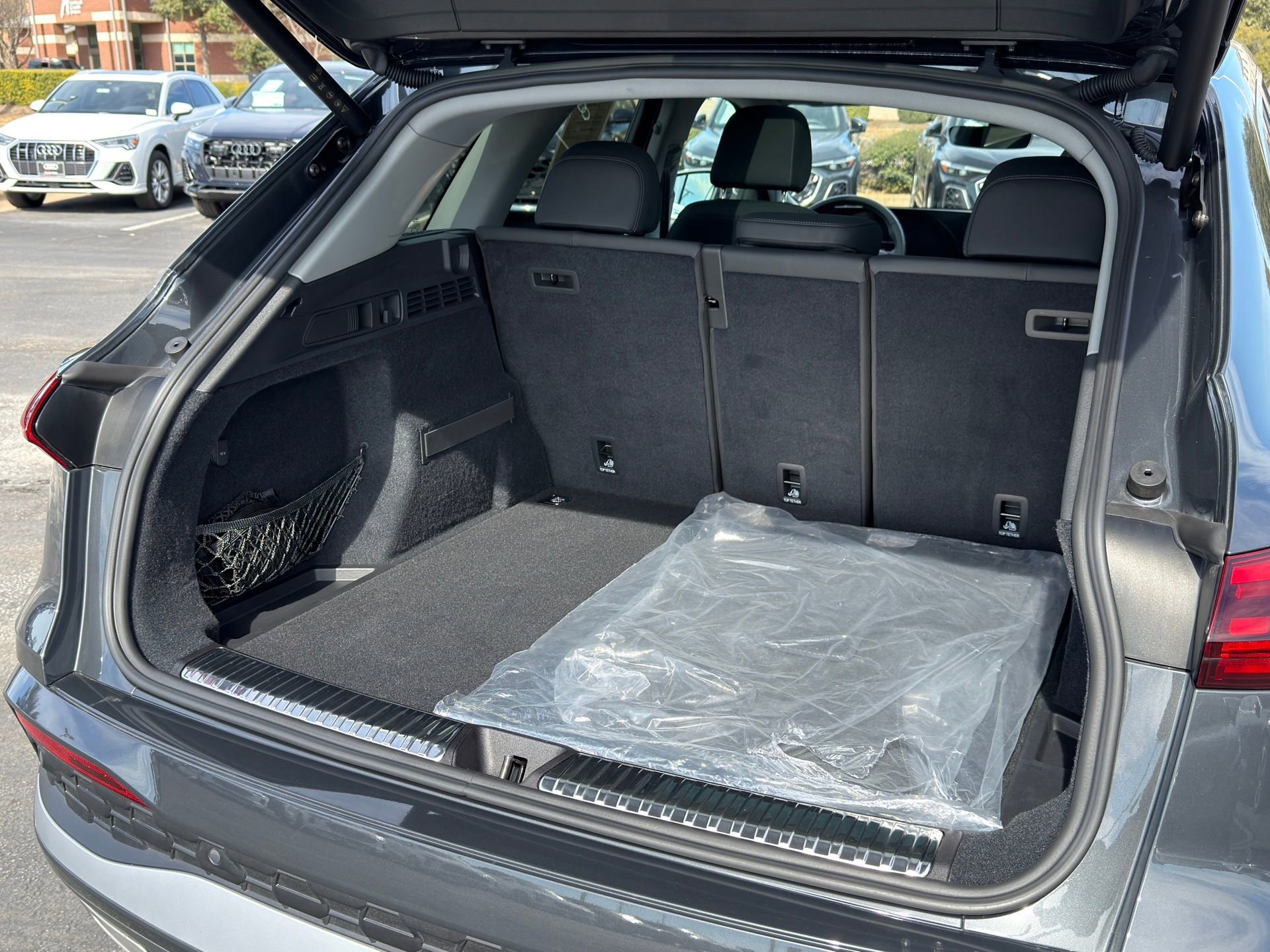 Certified 2025 Audi Q5 Premium w/ Convenience Package image 28