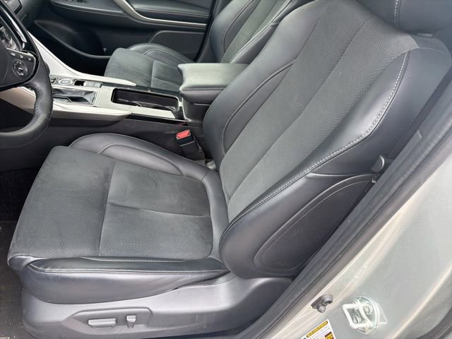 Used 2025 Mitsubishi Eclipse Cross SE AWD/4WD image 6