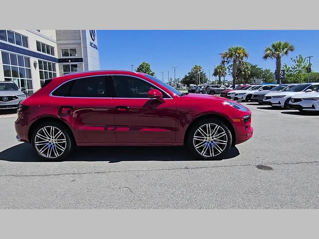 Used 2017 Porsche Macan GTS AWD/4WD image 32