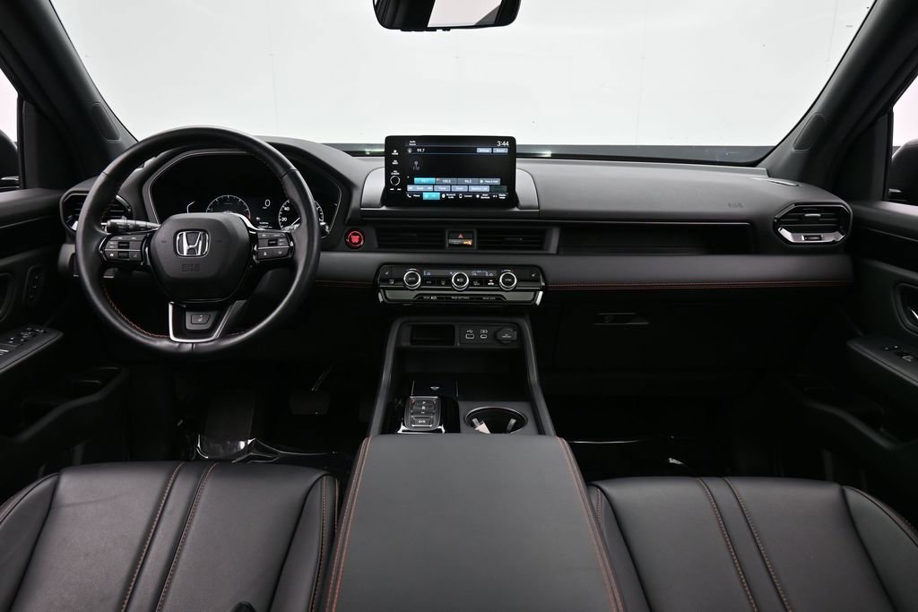 Used 2024 Honda Pilot TrailSport image 43
