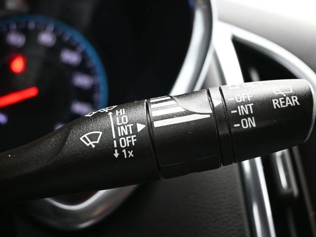 Used 2021 Chevrolet Equinox LT FWD image 24