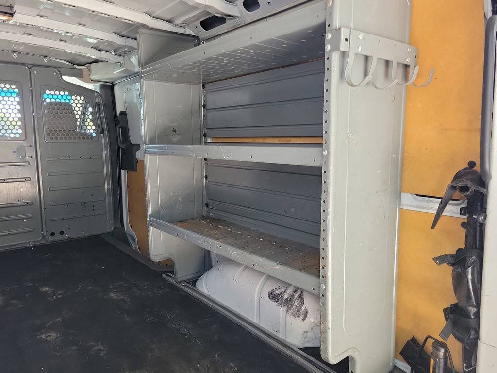 Used 2021 Nissan NV 2500 SV image 15