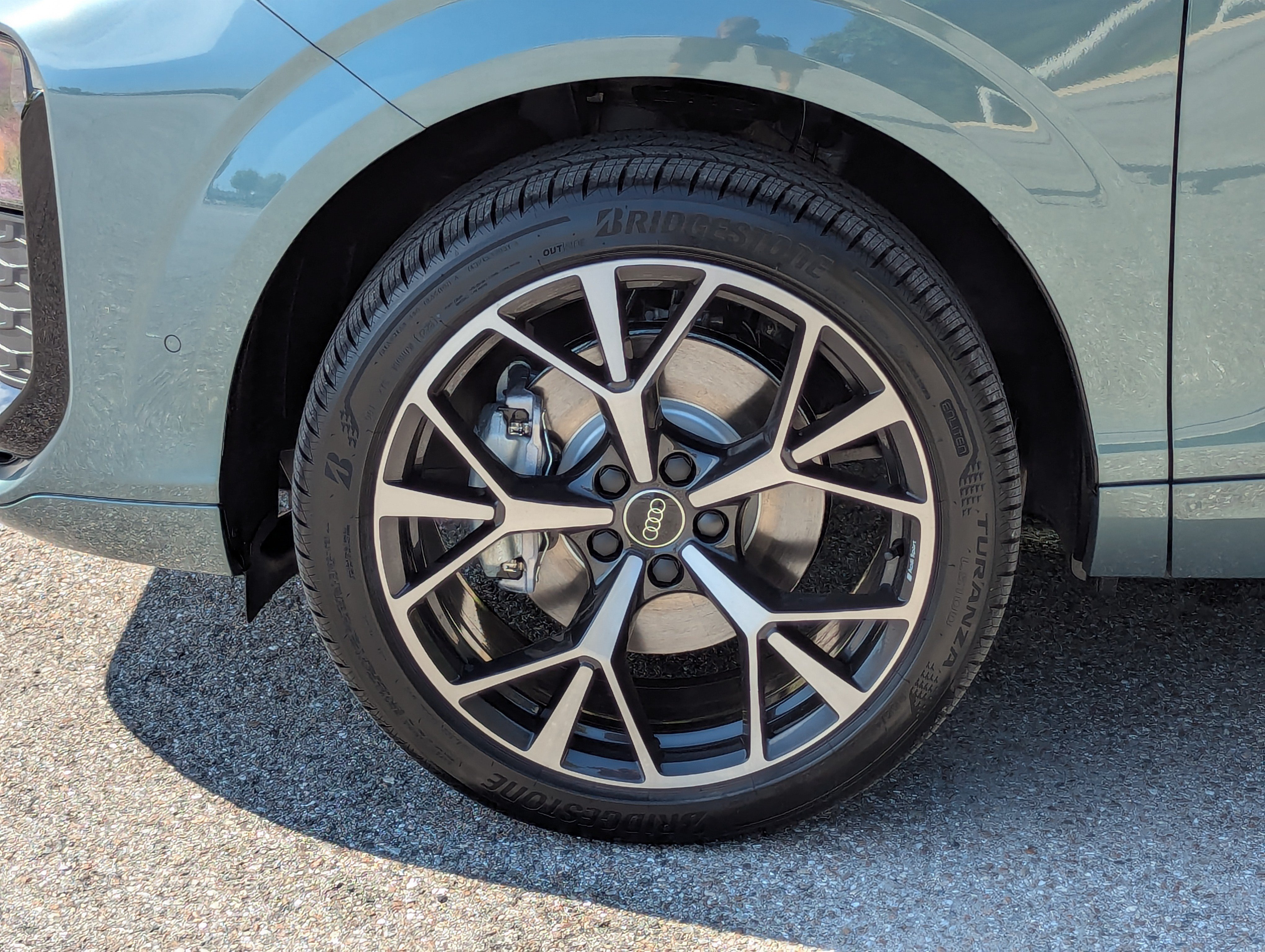 New 2026 Audi Q3 quattro 2.0T AWD/4WD image 31