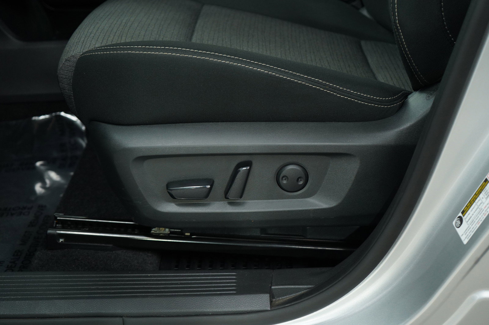 Used 2022 Nissan Rogue SV image 20