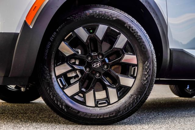 New 2026 Hyundai Santa Cruz SE FWD image 3