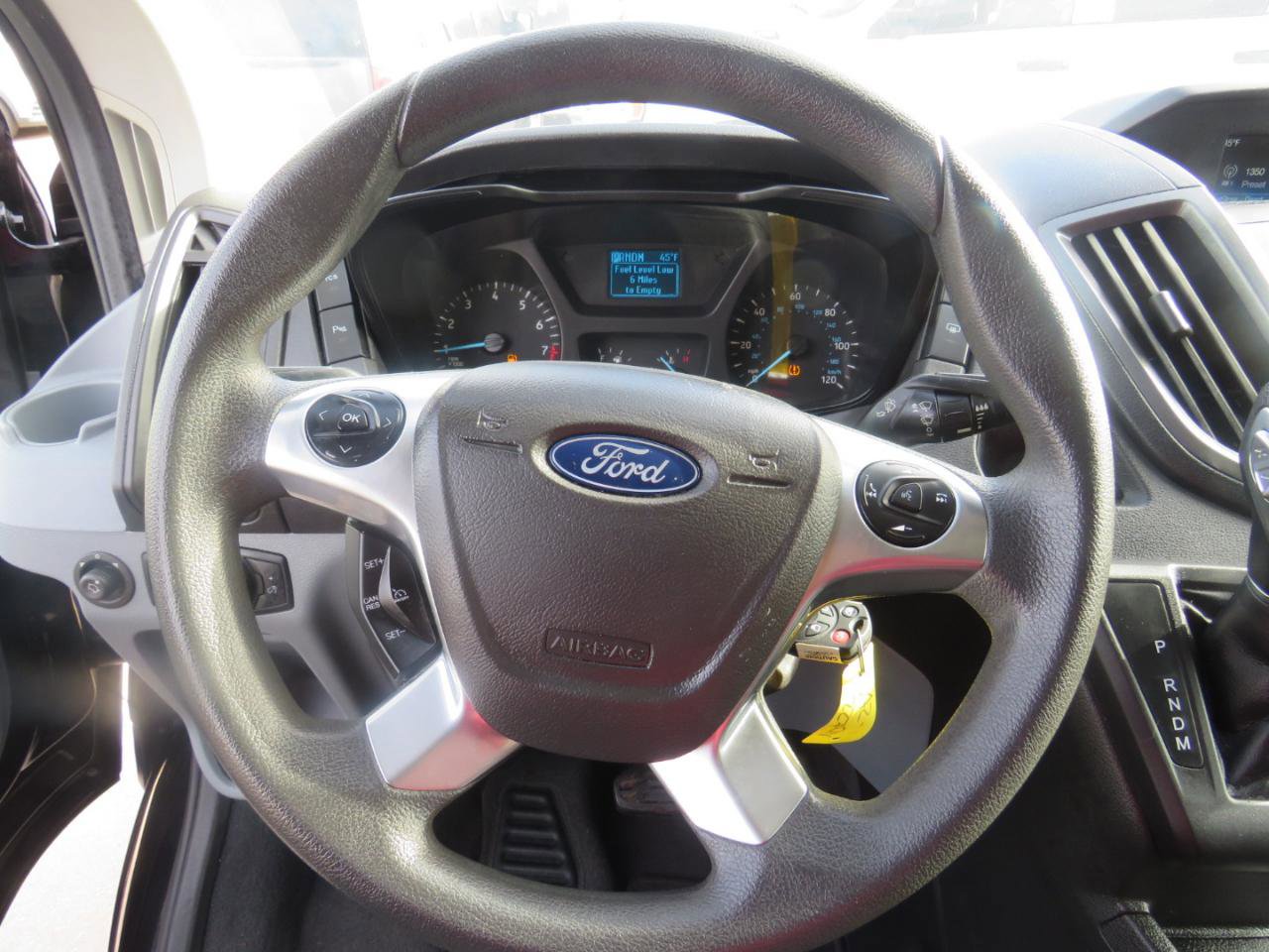 Used 2018 Ford Transit 150 XL RWD image 14