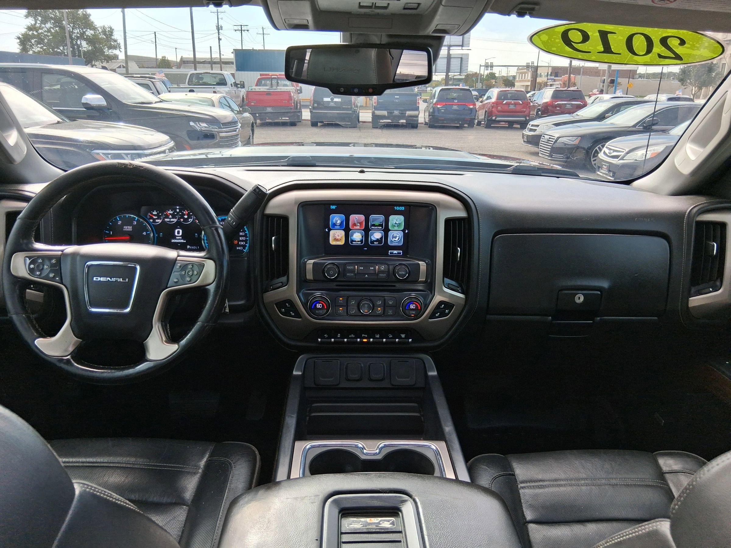 Used 2019 GMC Sierra 2500 Denali w/ Duramax Plus Package AWD/4WD image 18