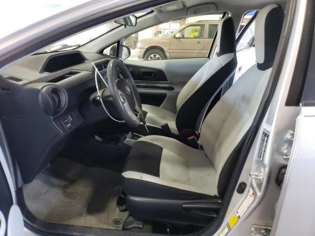Used 2014 Toyota Prius C One image 9
