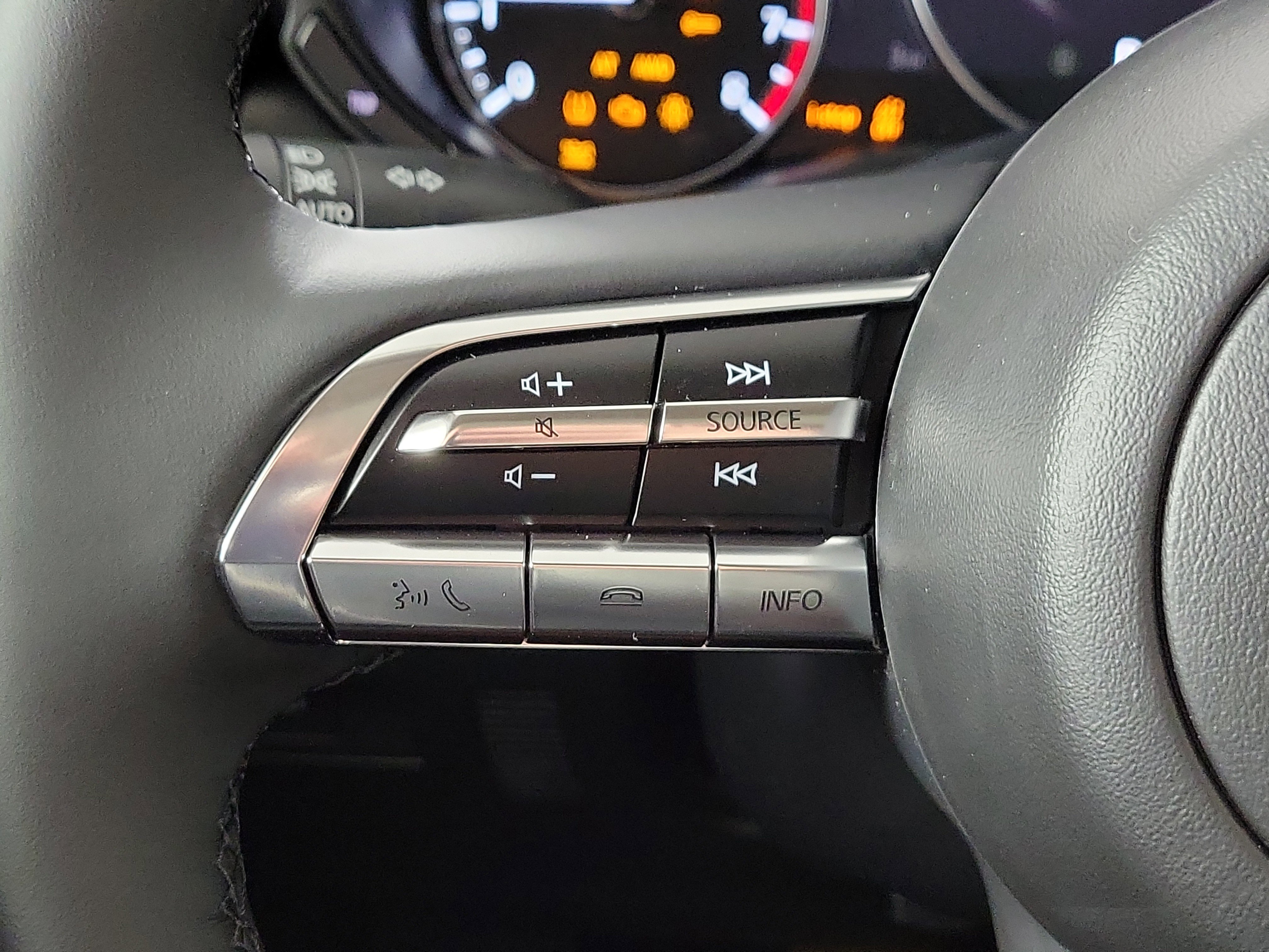 New 2026 MAZDA CX-50 Meridian Edition w/ Weather Package image 15