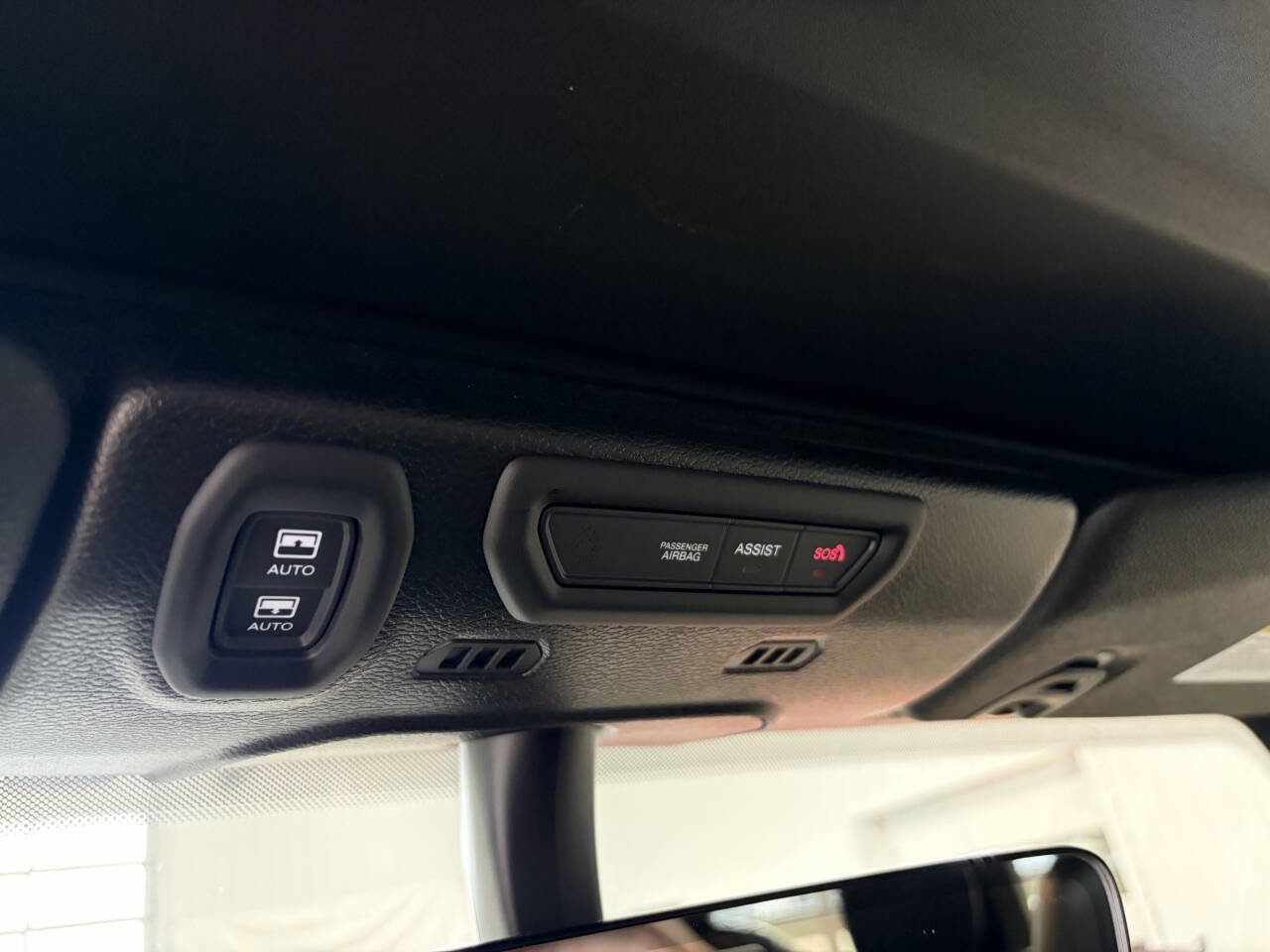 Used 2023 Jeep Wrangler Unlimited Sahara w/ Cold Weather Group image 20