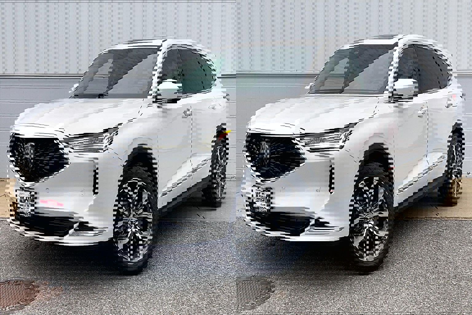 Used 2023 Acura MDX SH-AWD w/ Technology Package image 2