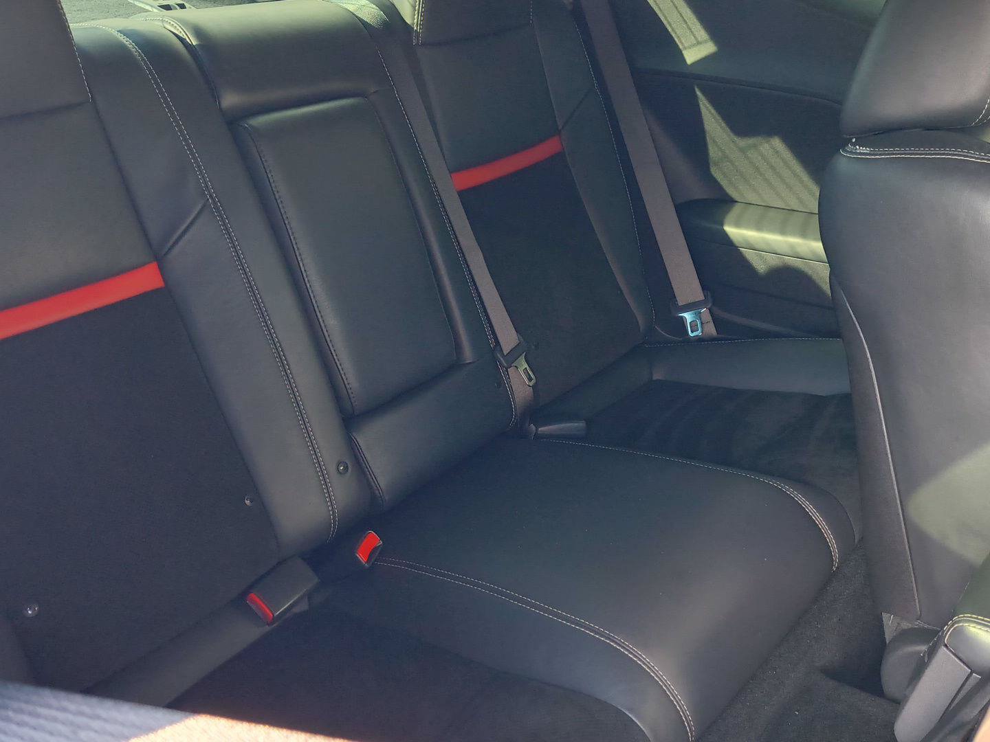 Used 2013 Dodge Challenger SRT8 RWD image 10